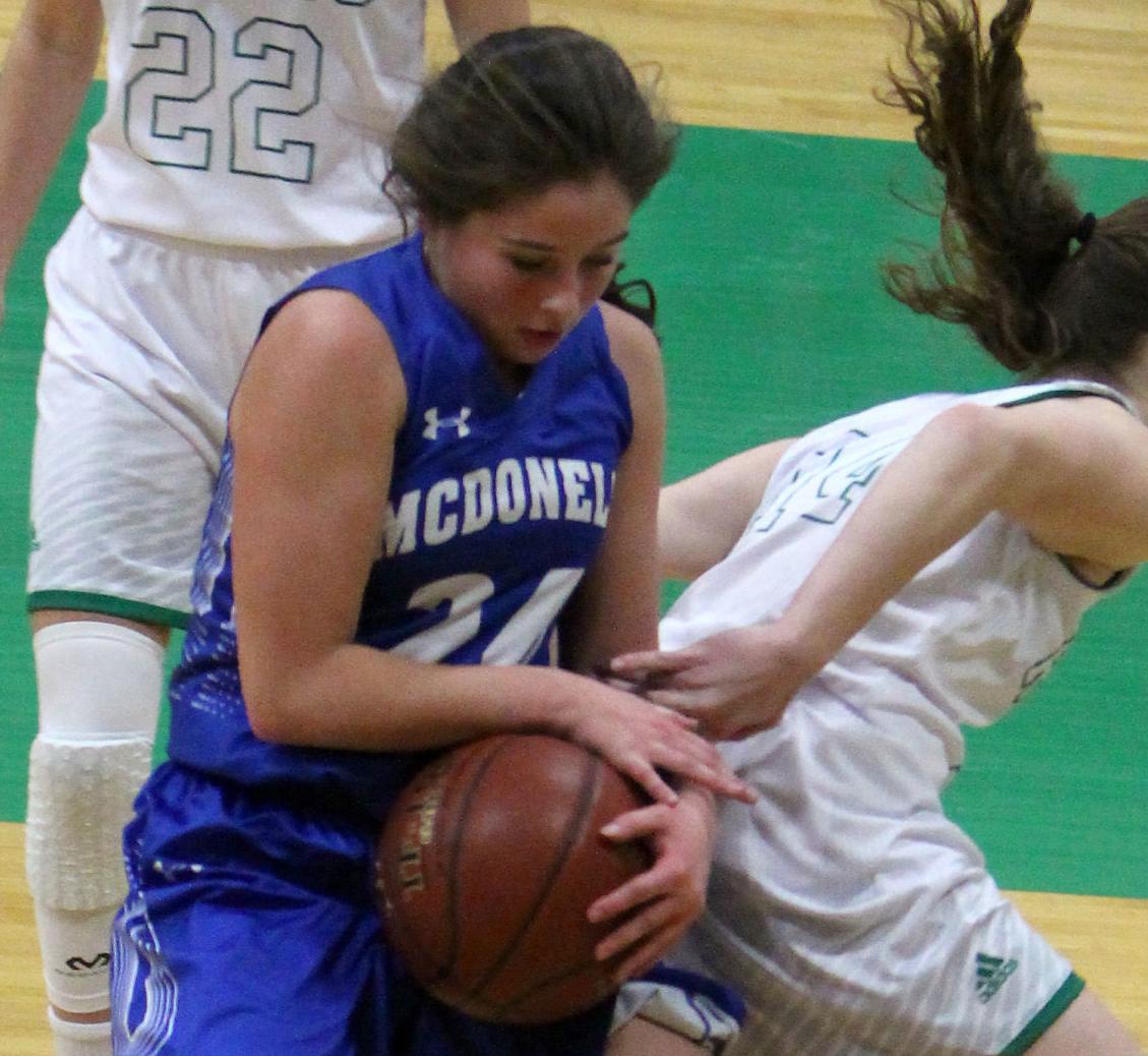 McDonell at Eau Claire Regis girls basketball 12-21-18